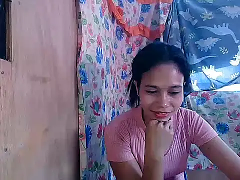 pinayskinnygirl - PinaySkinnyGirl's free webcam - UK Sex Cams