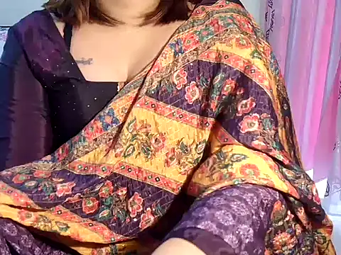 avnii_09 (F young) - Be in bra and panty👀