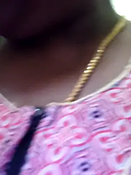 yamini1431 live sex cam