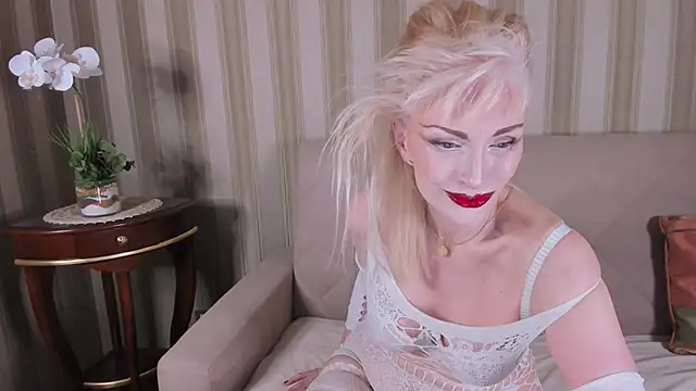 rita_farel - Rita_Farel's free webcam