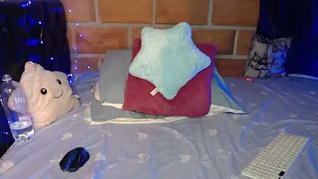 nathacha - Nathacha's free webcam