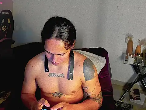 maximiliano_scoott__ - Maximiliano_scoott__'s free webcam - UK Sex Cams