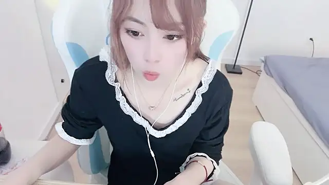 美女-ruirui在线直播