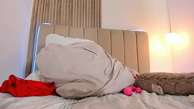 evaasinclair - EvaaSinclair's free webcam - UK Sex Cams