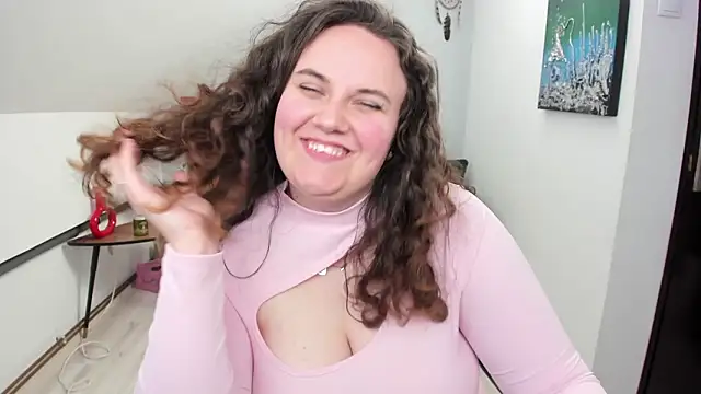 elvirajoness - ElviraJoness's free webcam - UK Sex Cams