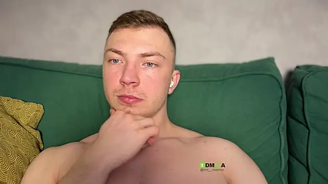 iron__chap (M young) - #anal-toys #big-cocks #bisexuals #blondes #cam2cam #cock-rating #cosplay #creampie #dirty-talk #fingering #hairy #handjob #hd #humiliation #jerk-off-instruction #masturbation #middle-priced-privates #muscular #penis-ring #recordable-privates #recordable-publics #russian #sexting #shower #small-audience #smoking #spanking #striptease #twerk #white #young