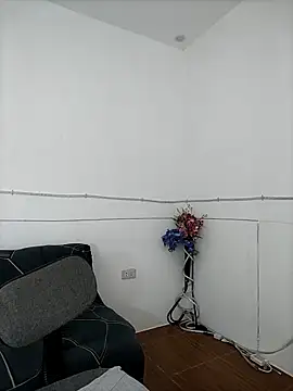 dominnanttransqueen - DominnantTransqueen's free webcam - UK Sex Cams