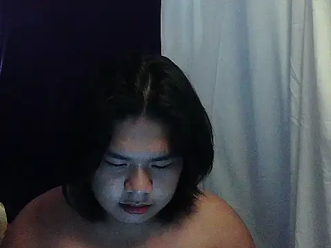 huntrix2025 - Huntrix2025's free webcam - UK Sex Cams