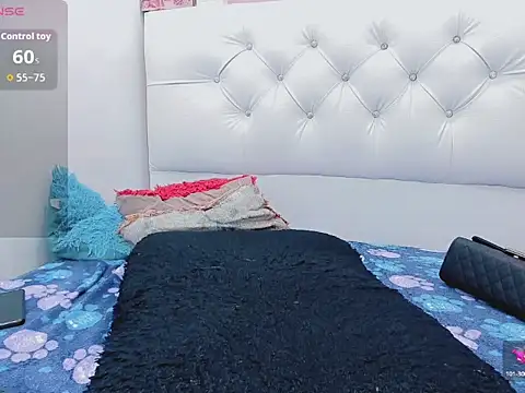 xwetdreamsx - Xwetdreamsx's free webcam - UK Sex Cams