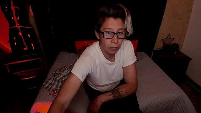 kali_panther - Kali_Panther's free webcam - UK Sex Cams