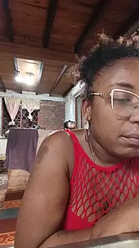 channeldelacroix - ChanneldelaCroix's free webcam - UK Sex Cams