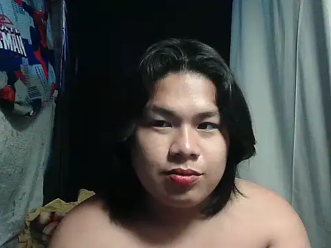 huntrix2025 (M twink) - my goal is to make horny everyone in pvt