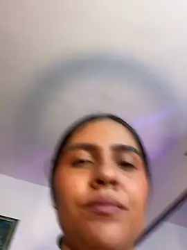 alisaa_jhons1 - Alisaa_jhons1's free webcam - UK Sex Cams