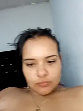 emily_rouse23 - Emily_Rouse23's free webcam