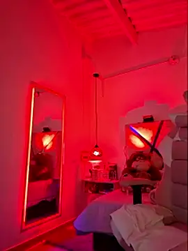 Webcam Model (MariaPau_83)  is live.Free join now!