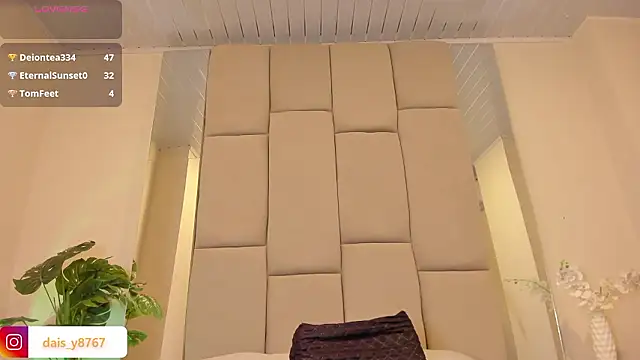 DaisyTaylor__ live sex cam