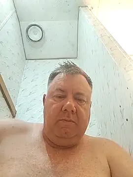 lawndad79 (Ask my age) - 5000