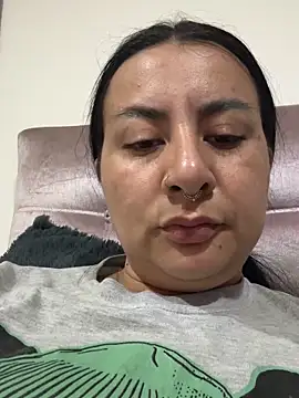 abril_luv - Abril_Luv's free webcam - UK Sex Cams