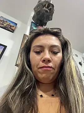 liz-06_ (G young) - My friend suck my tits🤭