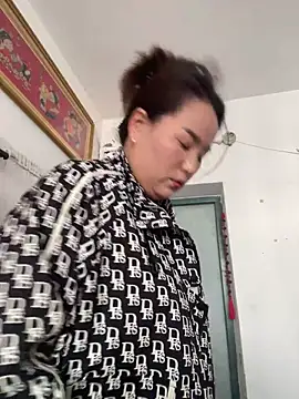 youyou_12 - Youyou_12's free webcam - UK Sex Cams