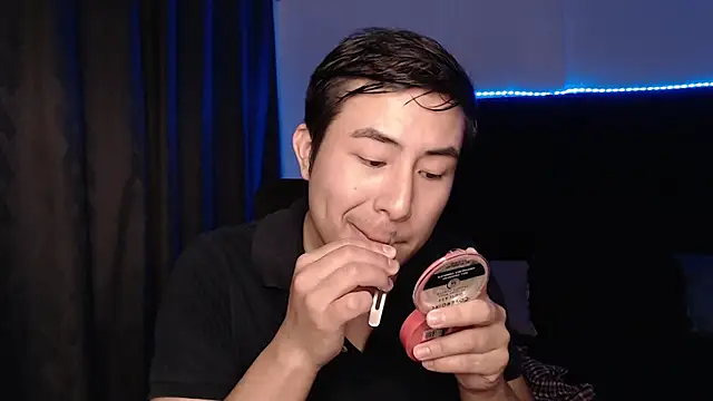 andrewmhilton_ live sex cam