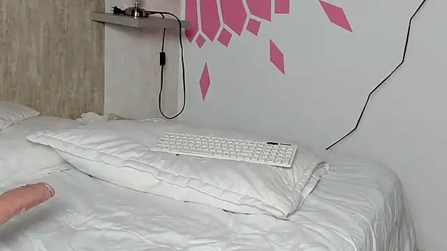 miiaa_m1 - Miiaa_m1's free webcam - UK Sex Cams