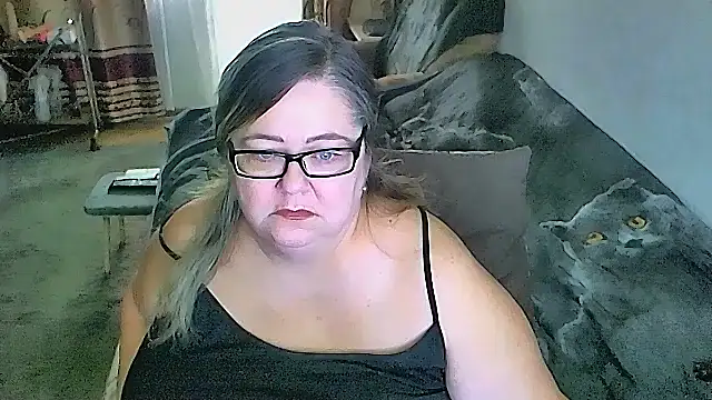 sex2 (F mature) - naked, squirt