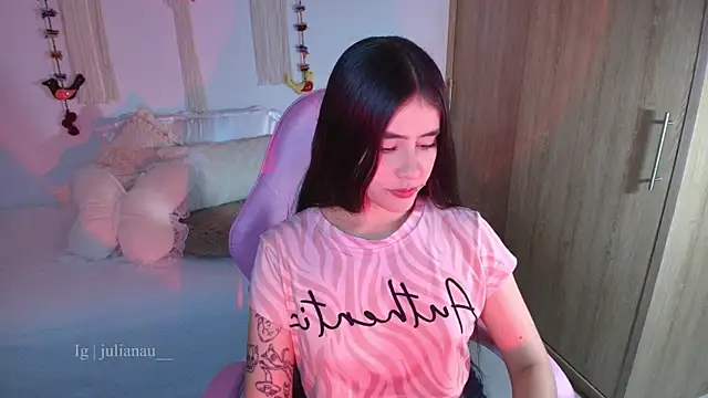 iriswest_ live sex cam