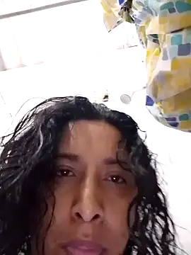 Webcam Model (hotaniani)  is live.Free join now!