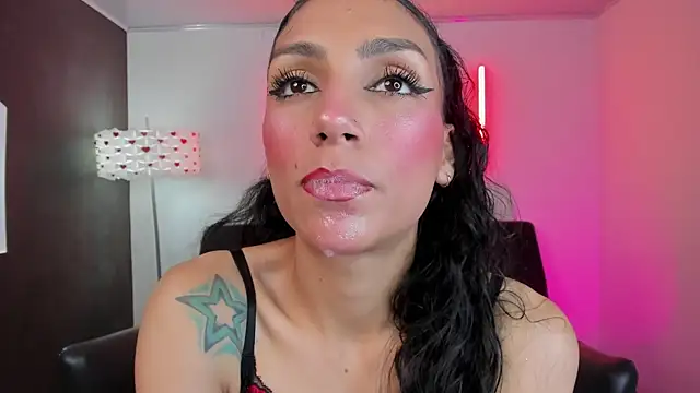 miss___evangeline - Miss___evangeline's free webcam - UK Sex Cams