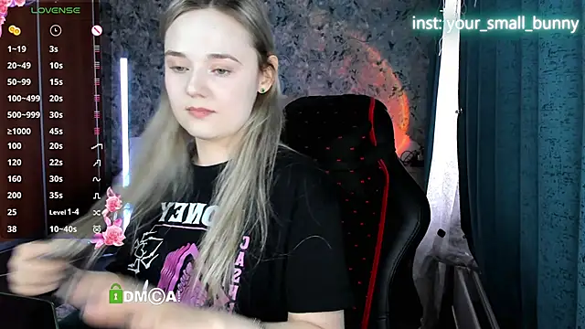 your_small_bunny - Your_small_bunny's free webcam