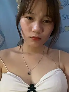 -eidieea- - -Eidieea-'s free webcam