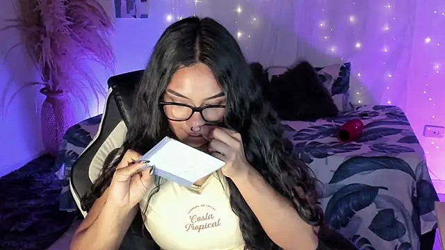 riana_kean - Riana_Kean's free webcam - UK Sex Cams