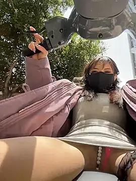 美女Carlin-yiyi在线直播