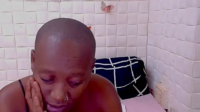 ebonyolive69 - EbonyOlive69's free webcam - UK Sex Cams