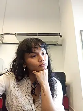 estradiolist (T young) - Genre switch