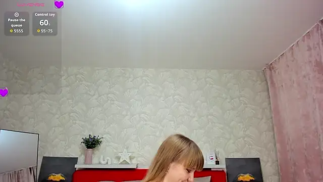 kattypeachx - KattyPeachX's free webcam - UK Sex Cams