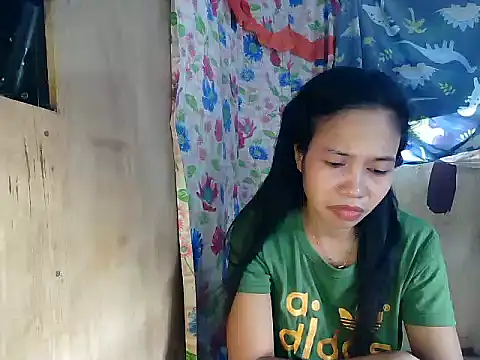 pinayskinnygirl - PinaySkinnyGirl's free webcam