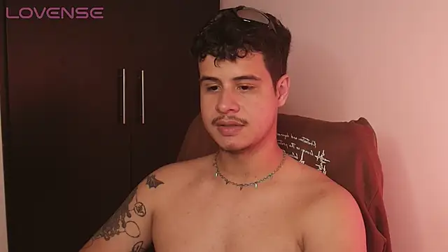 BjornSteel live sex cam