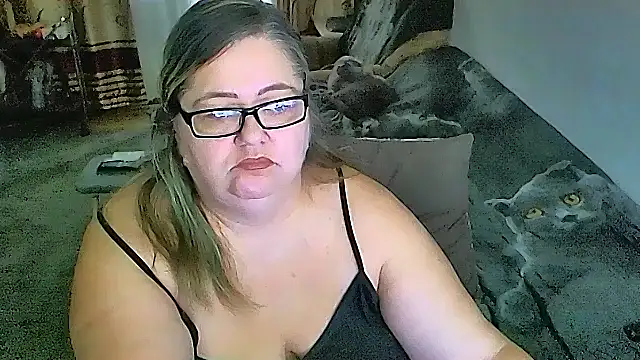 sex2 (F mature) - naked, squirt