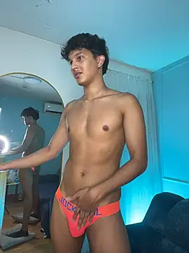 Leo_Savage_ live sex cam