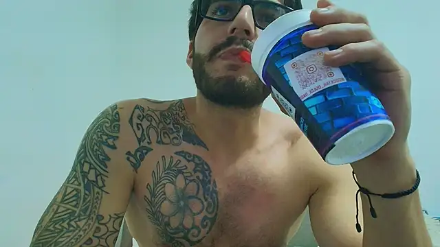 thomas_gun live sex cam