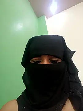 Webcam Model (Aafreen_36)  is live.Free join now!