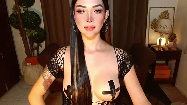 MouthWatering_Ayesha webcam