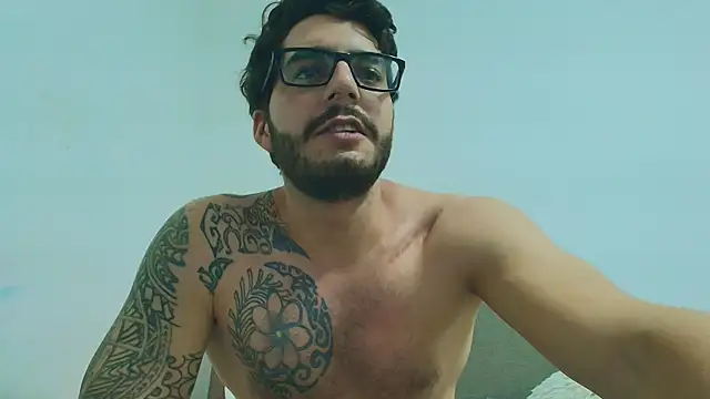 thomas_gun live sex cam
