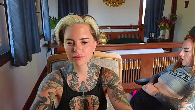 Alexandersonxo Live Webcam on Stripchat