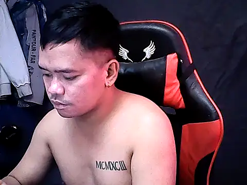 sweet_sexyasian69 - Sweet_sexyasian69's free webcam - UK Sex Cams