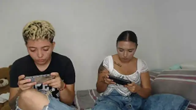 kathy_luisa - Kathy_luisa's free webcam - UK Sex Cams