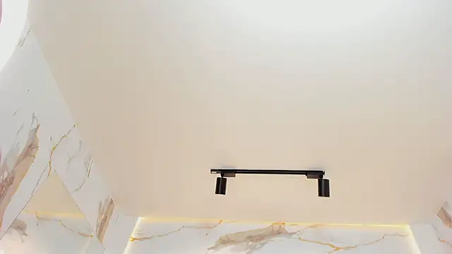 kylie_ward (T teen) - show dildo ass