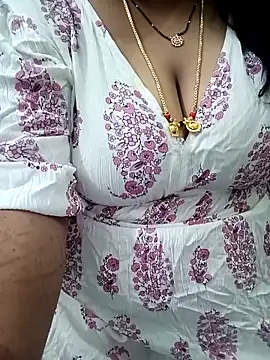 Webcam Model (your-sameera)  is live.Free join now!